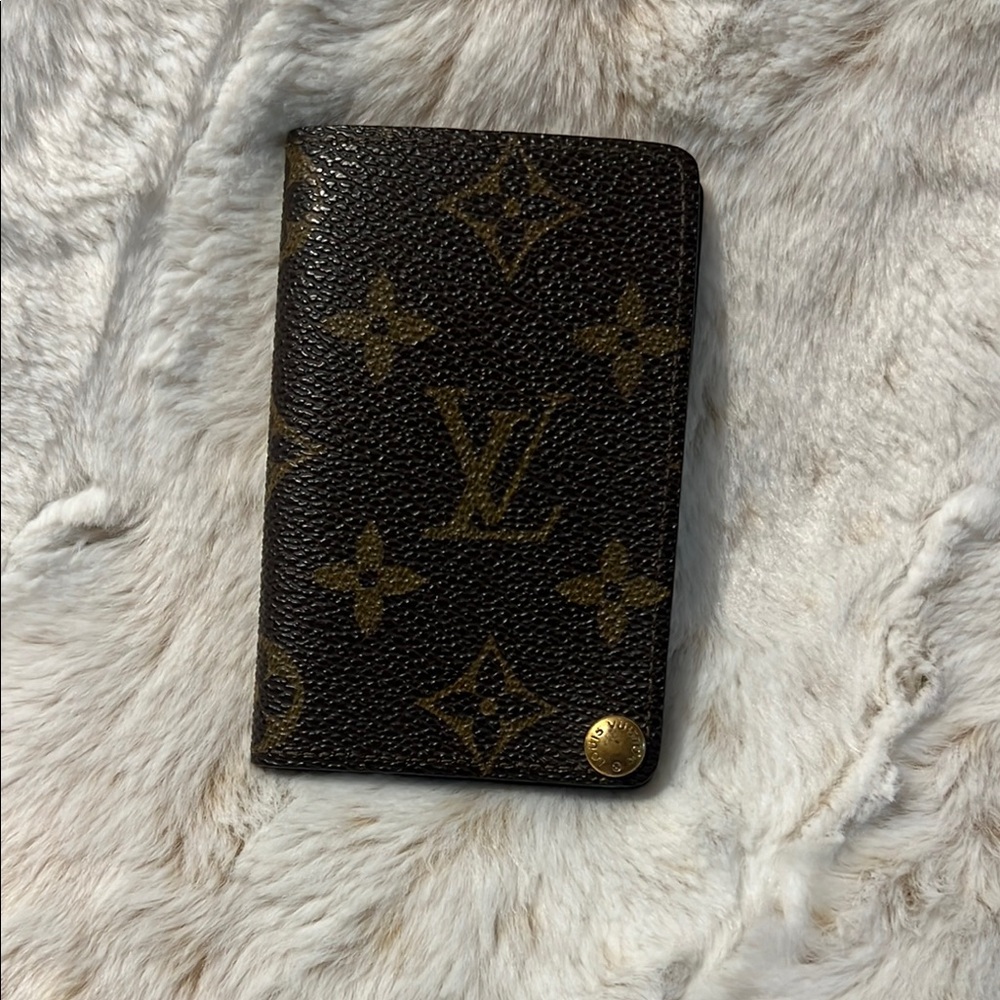 Louis Vuitton Monogram Card Holder